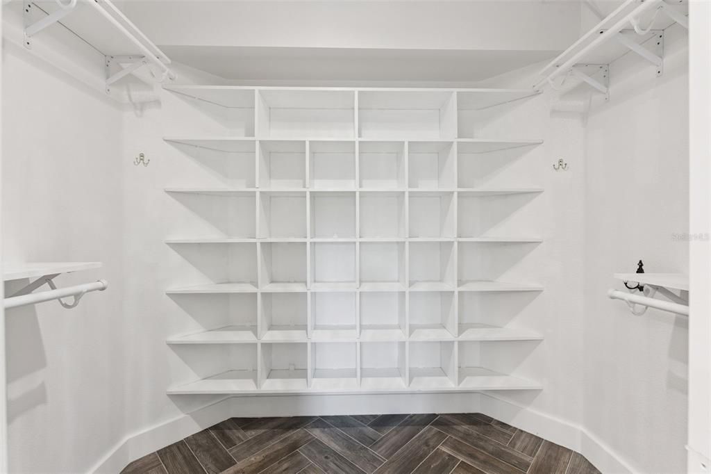 На продажу: $439,000 (3 спален, 2 ванн, 1822 Квадратных фут)