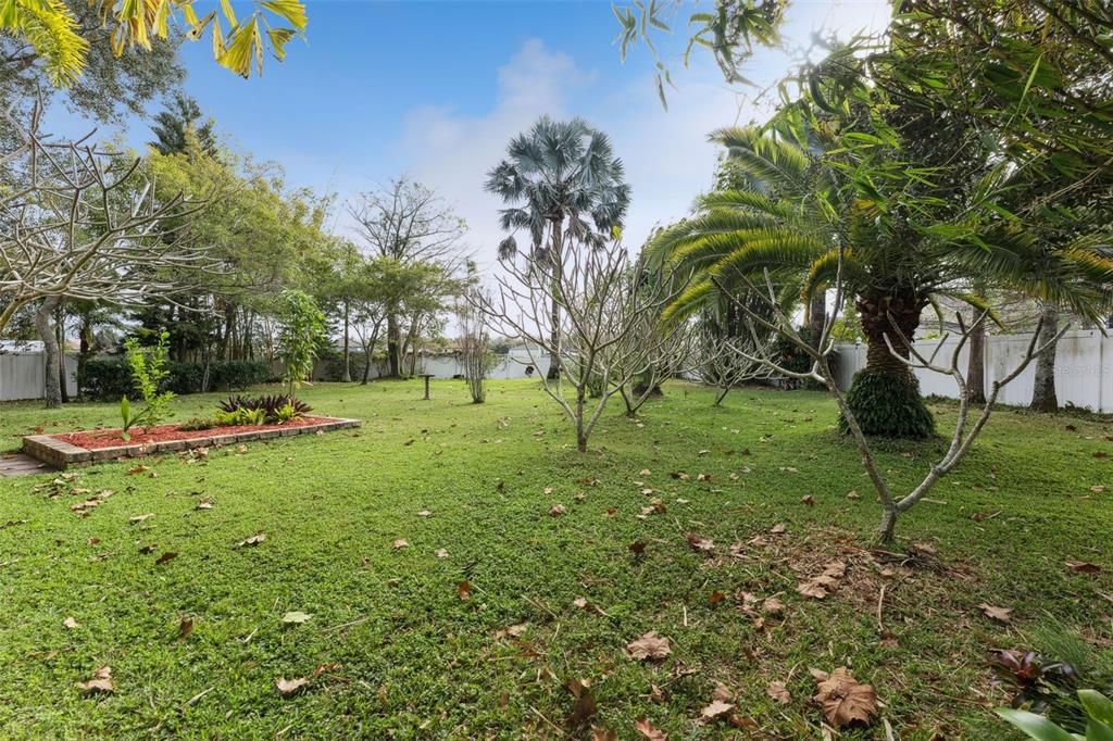 На продажу: $439,000 (3 спален, 2 ванн, 1822 Квадратных фут)