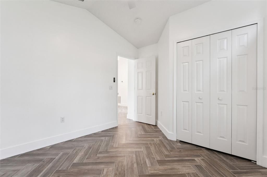 На продажу: $439,000 (3 спален, 2 ванн, 1822 Квадратных фут)