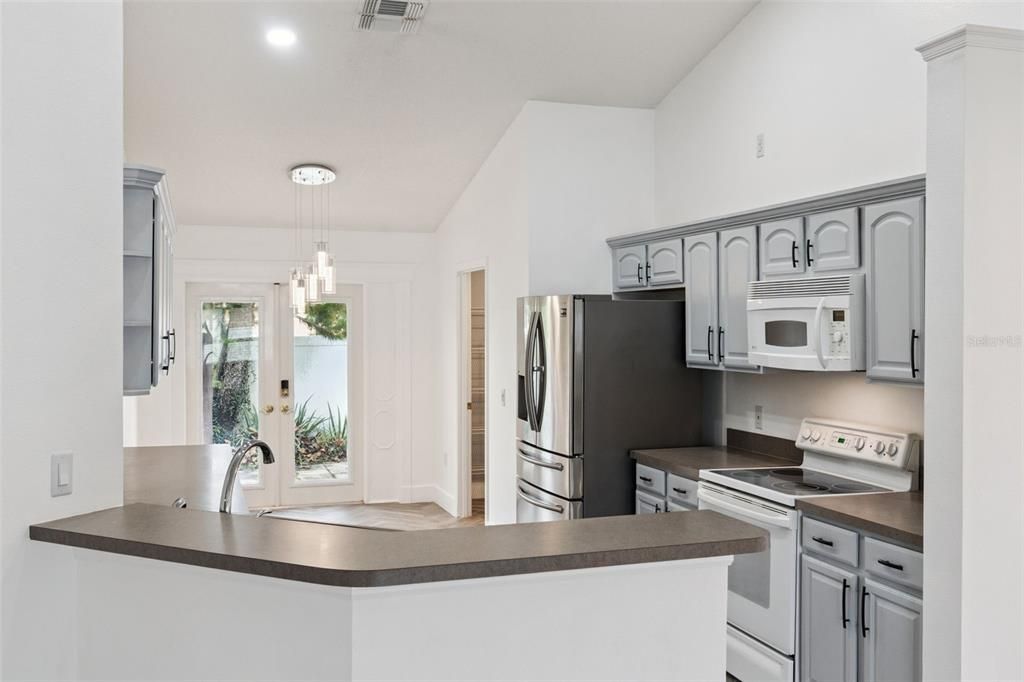 На продажу: $439,000 (3 спален, 2 ванн, 1822 Квадратных фут)