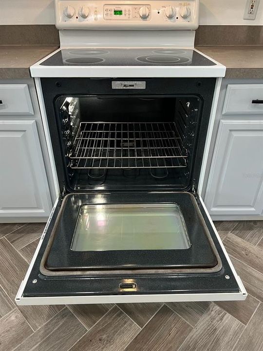 На продажу: $439,000 (3 спален, 2 ванн, 1822 Квадратных фут)