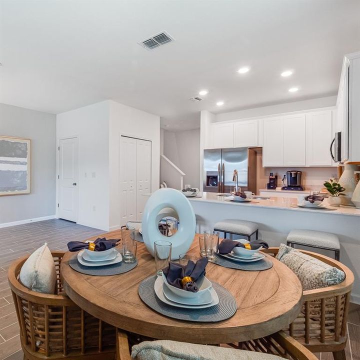 En Venta: $228,990 (3 camas, 2 baños, 1782 Pies cuadrados)