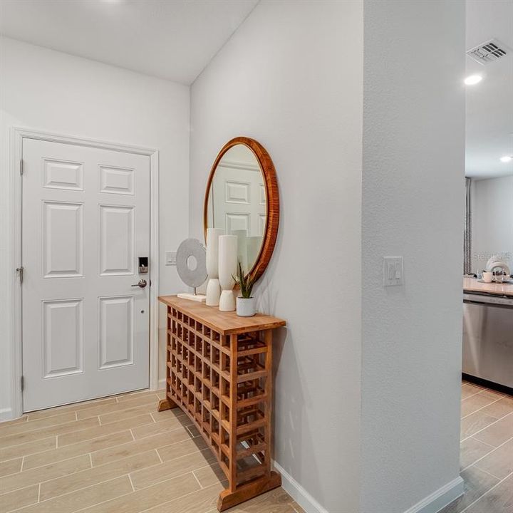 En Venta: $228,990 (3 camas, 2 baños, 1782 Pies cuadrados)