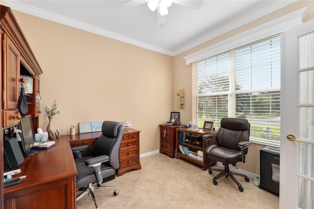 For Sale: $355,500 (2 beds, 2 baths, 1870 Square Feet)