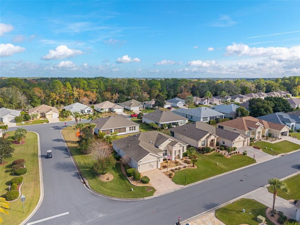 For Sale: $355,500 (2 beds, 2 baths, 1870 Square Feet)