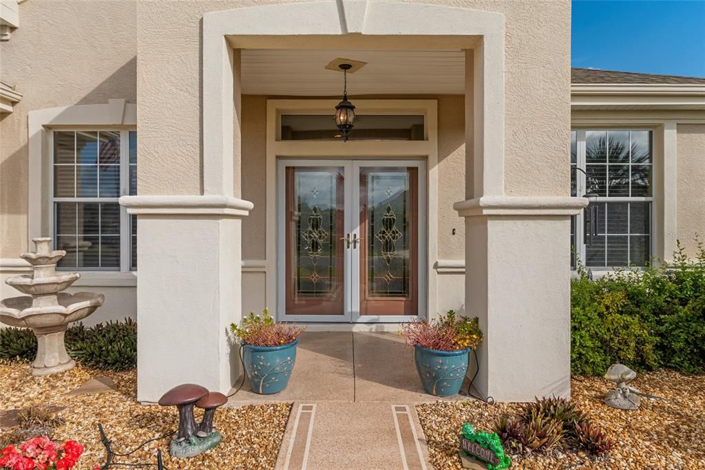 For Sale: $355,500 (2 beds, 2 baths, 1870 Square Feet)