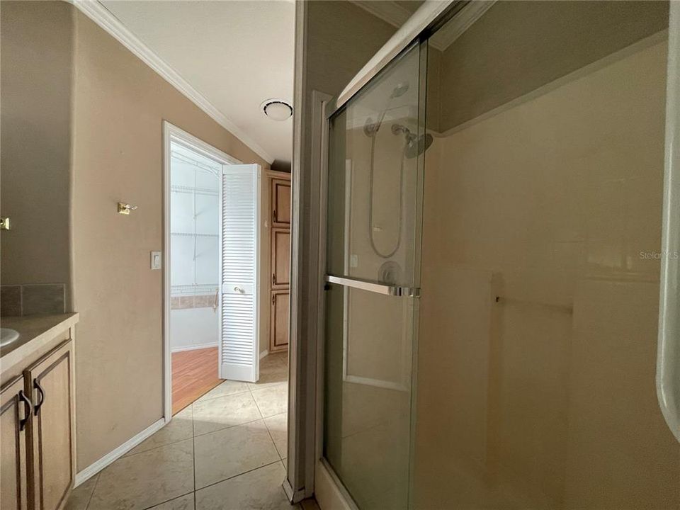 For Sale: $315,000 (3 beds, 2 baths, 1620 Square Feet)