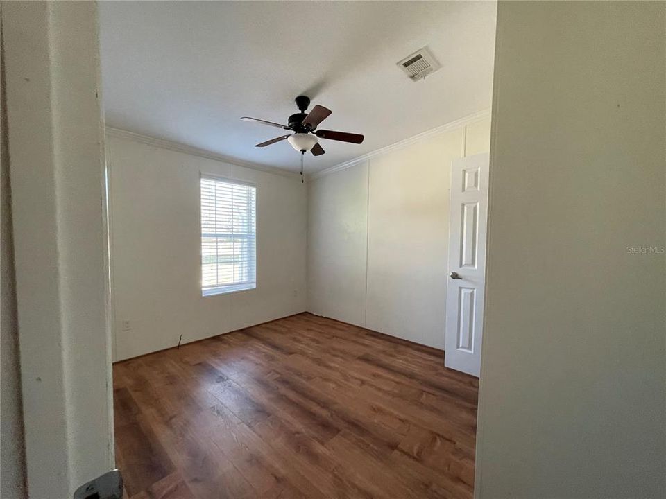 For Sale: $315,000 (3 beds, 2 baths, 1620 Square Feet)