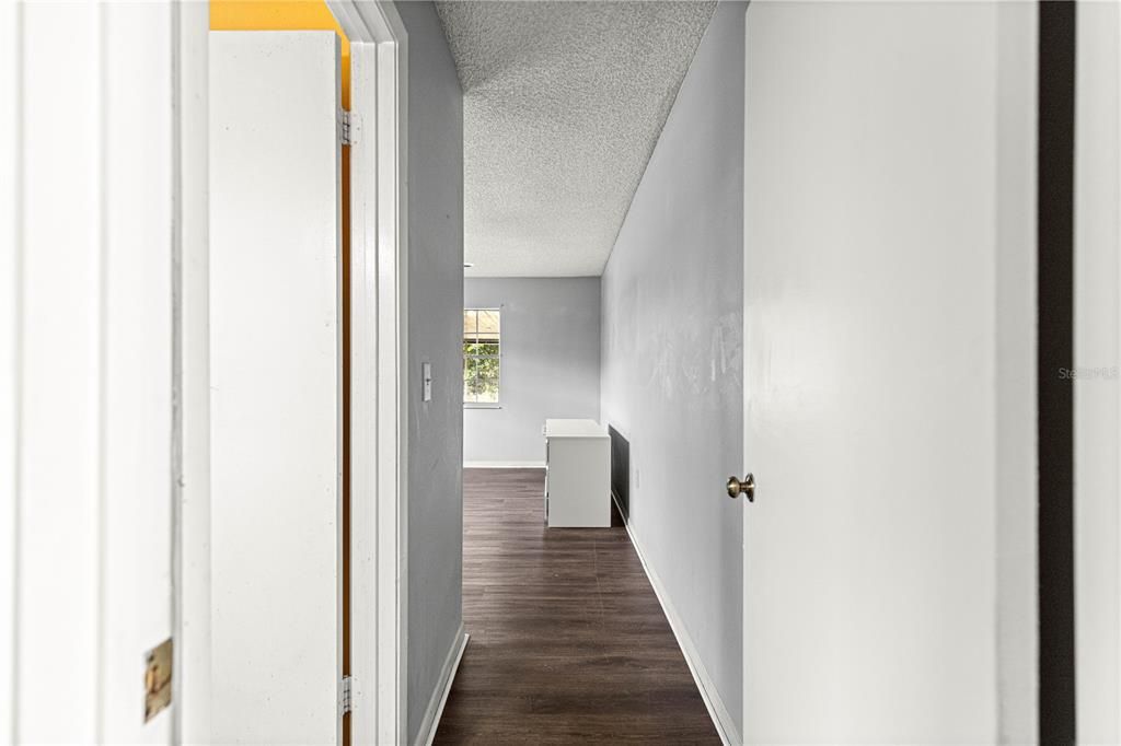 На продажу: $209,000 (2 спален, 2 ванн, 1374 Квадратных фут)