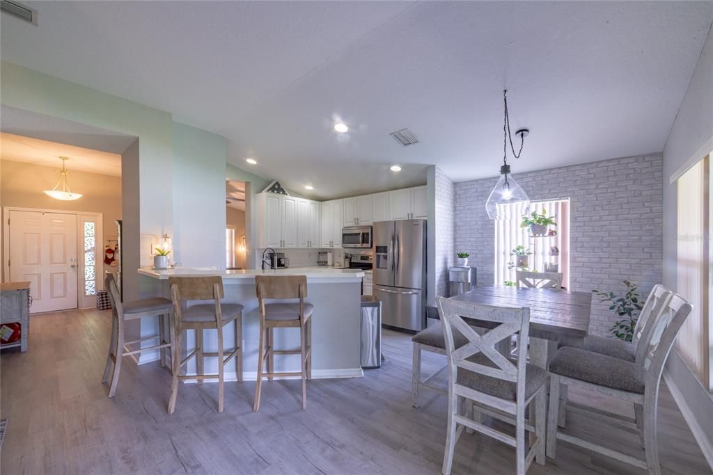 待售: $340,000 (3 贝兹, 2 浴室, 1540 平方英尺)