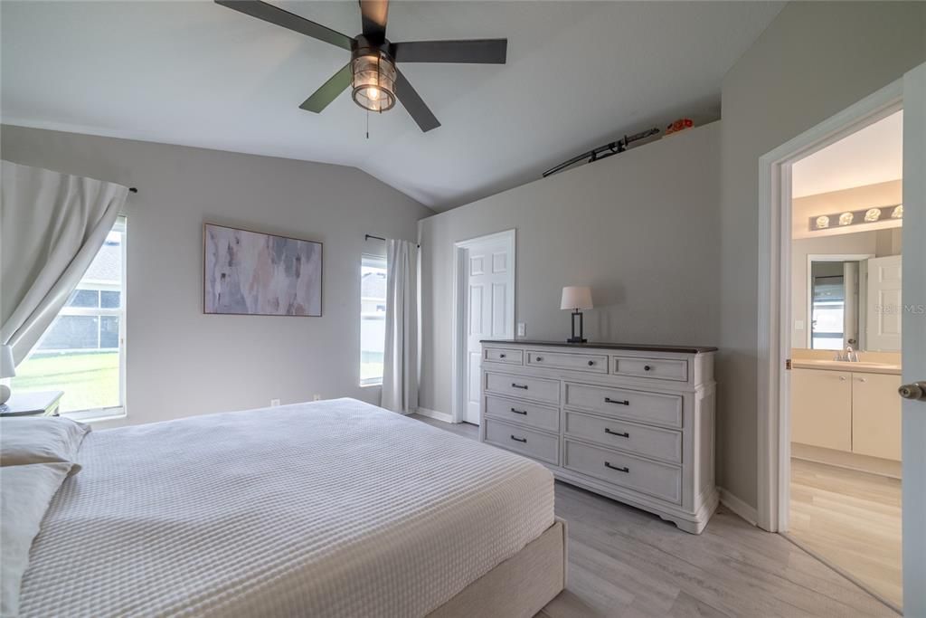 待售: $340,000 (3 贝兹, 2 浴室, 1540 平方英尺)