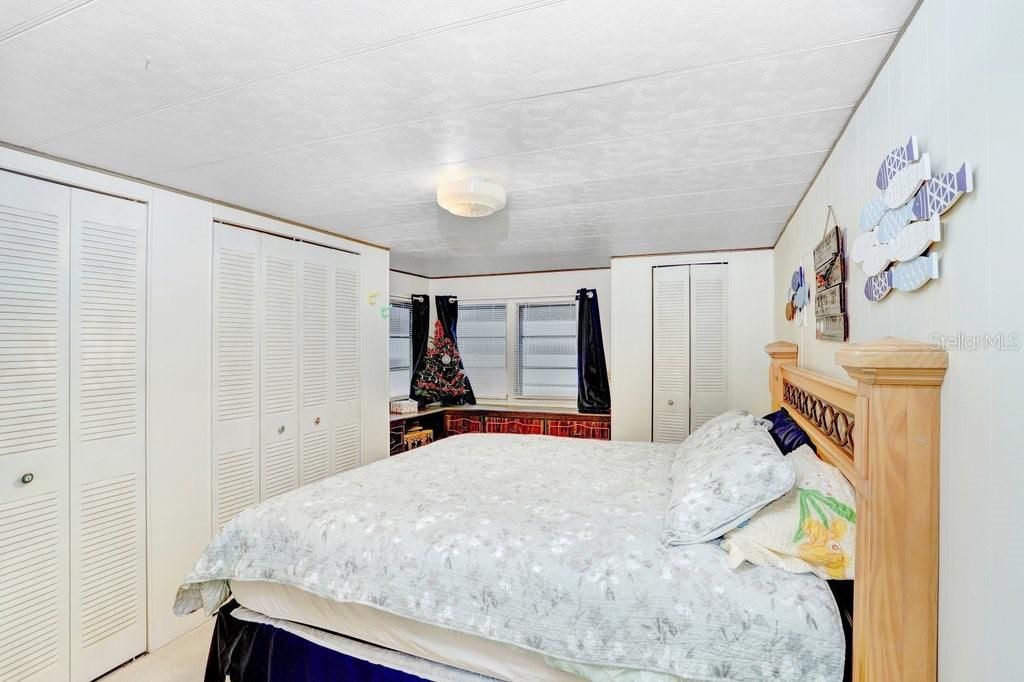 待售: $94,900 (3 贝兹, 2 浴室, 672 平方英尺)