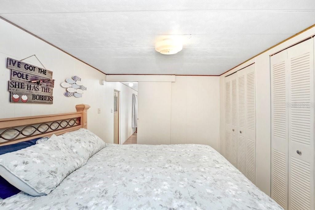 待售: $94,900 (3 贝兹, 2 浴室, 672 平方英尺)