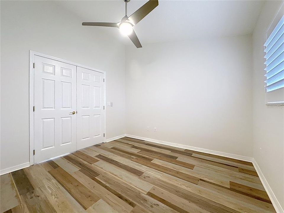 For Sale: $365,000 (2 beds, 2 baths, 1422 Square Feet)