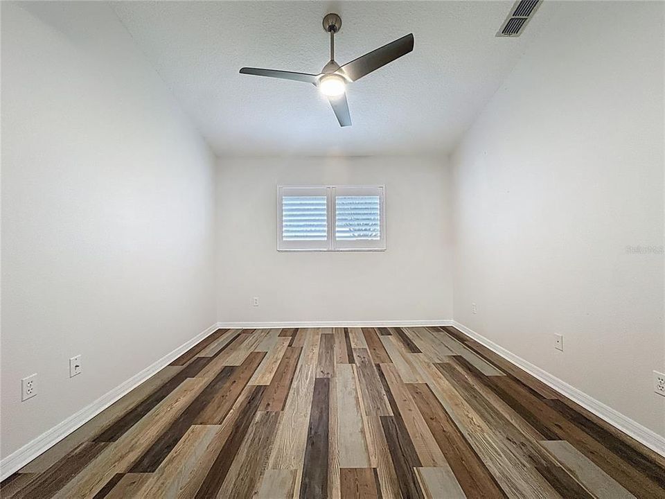 For Sale: $365,000 (2 beds, 2 baths, 1422 Square Feet)