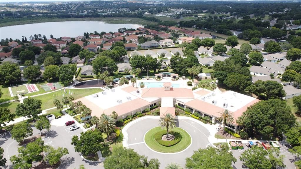 For Sale: $365,000 (2 beds, 2 baths, 1422 Square Feet)