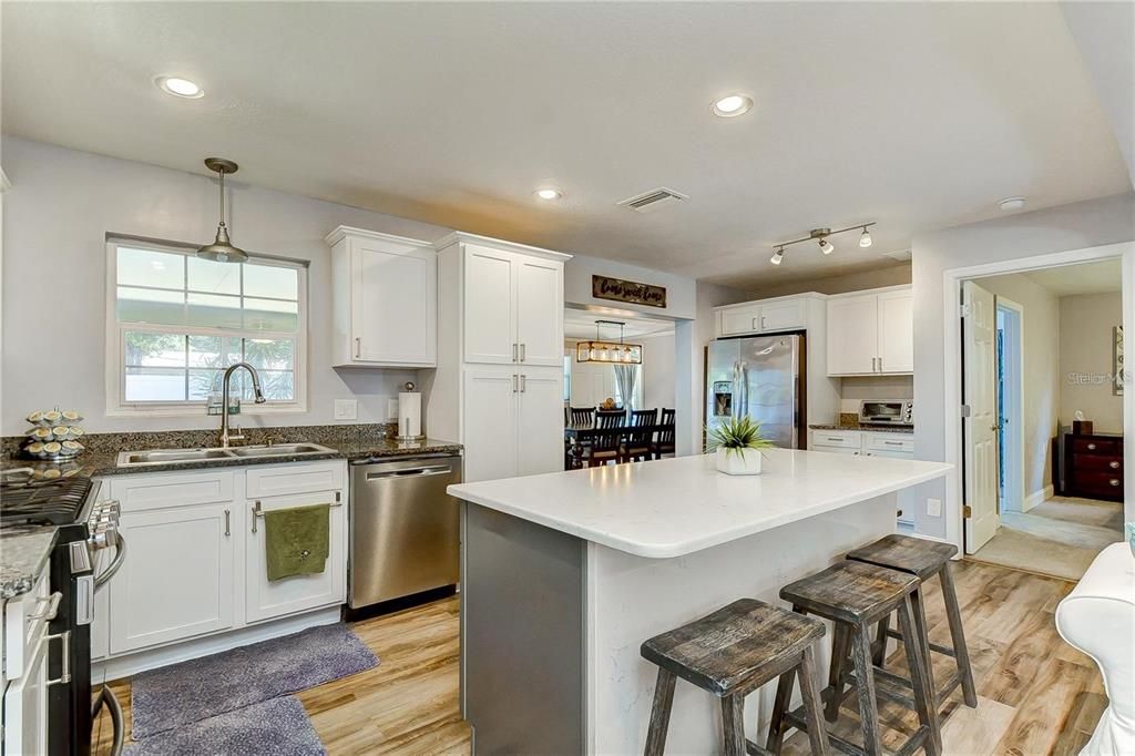 For Rent: $3,200 (3 beds, 2 baths, 1614 Square Feet)