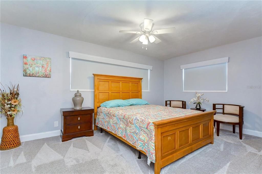 For Rent: $3,200 (3 beds, 2 baths, 1614 Square Feet)