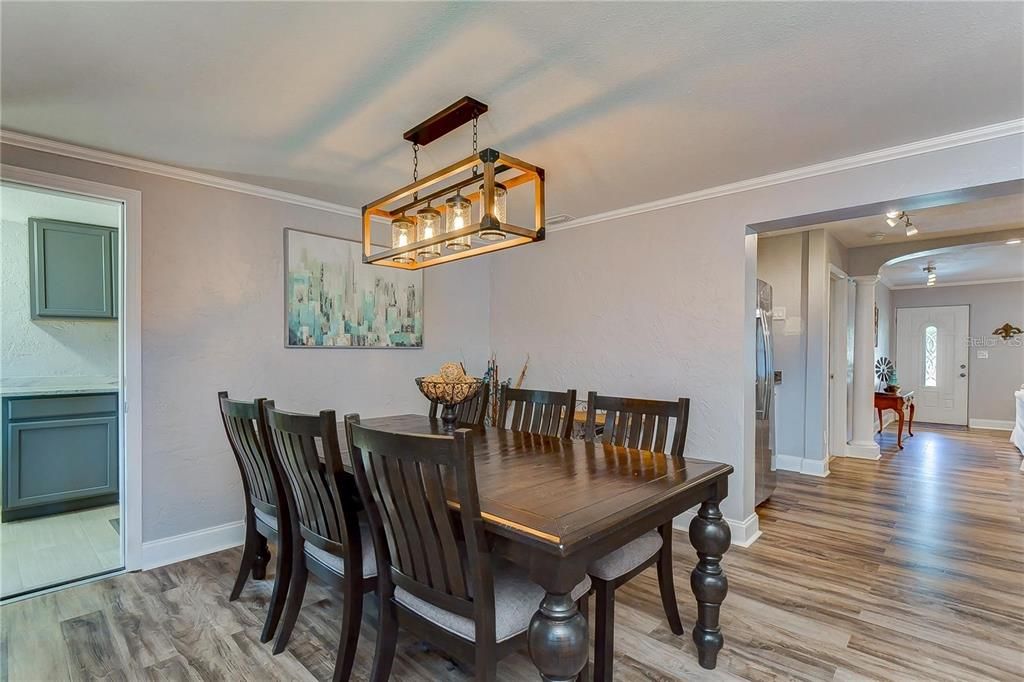 For Rent: $3,200 (3 beds, 2 baths, 1614 Square Feet)