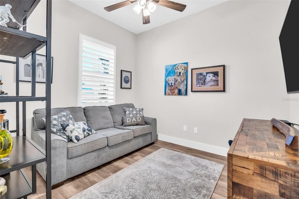 待售: $775,000 (3 贝兹, 2 浴室, 2093 平方英尺)