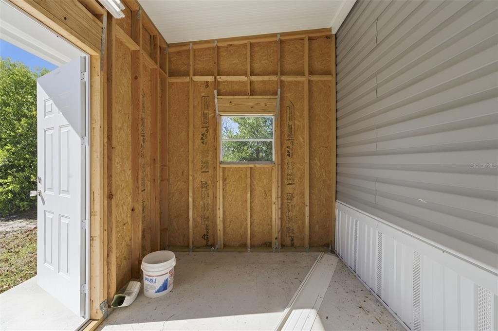 For Sale: $255,000 (3 beds, 2 baths, 1512 Square Feet)