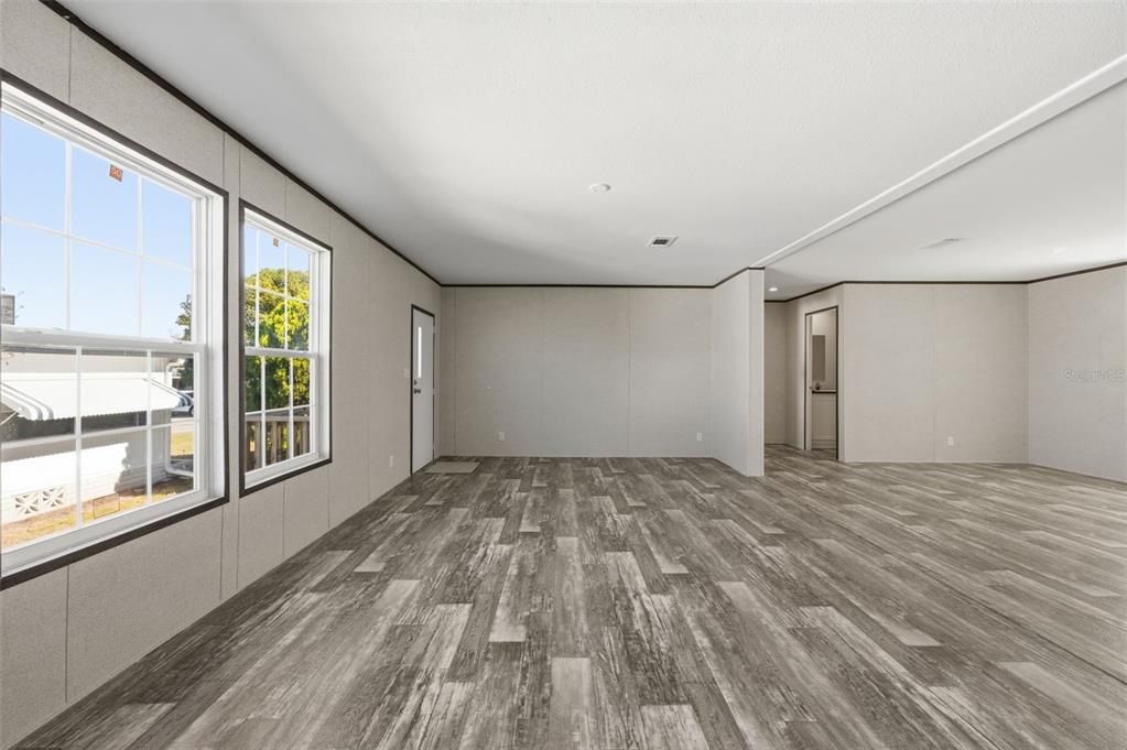 For Sale: $255,000 (3 beds, 2 baths, 1512 Square Feet)