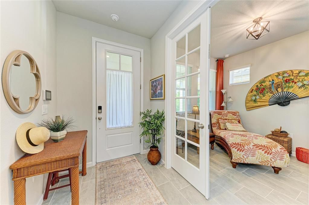 For Sale: $364,900 (2 beds, 2 baths, 1432 Square Feet)