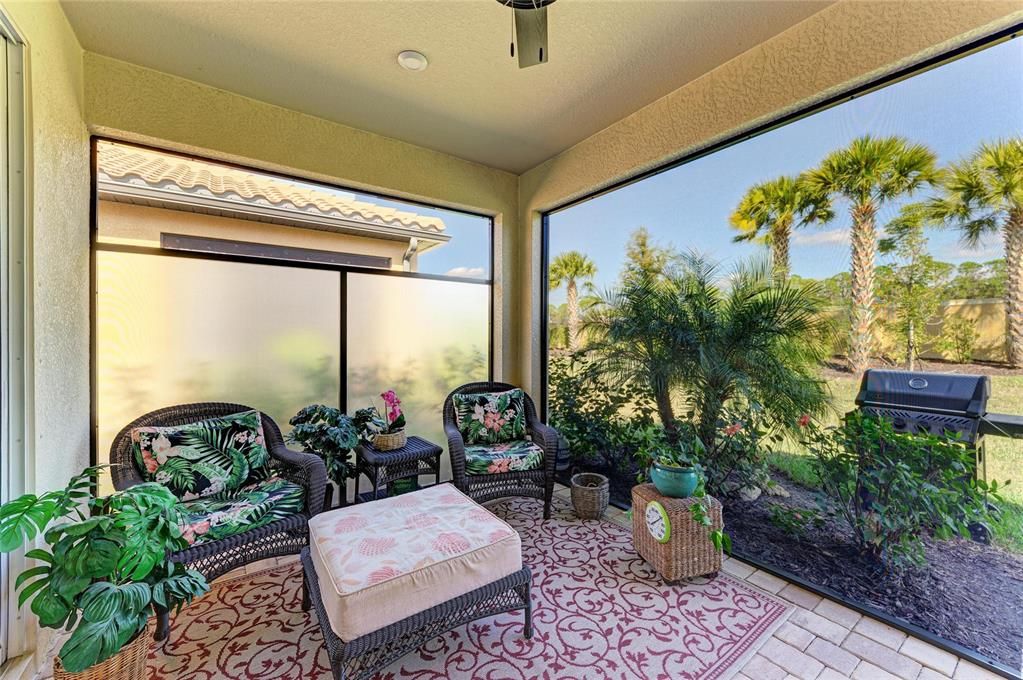 For Sale: $364,900 (2 beds, 2 baths, 1432 Square Feet)