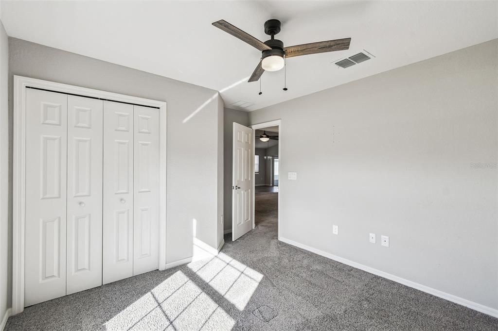 For Sale: $325,000 (3 beds, 2 baths, 1546 Square Feet)