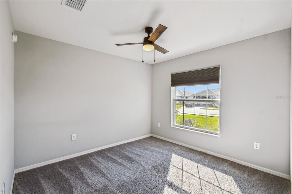 For Sale: $325,000 (3 beds, 2 baths, 1546 Square Feet)