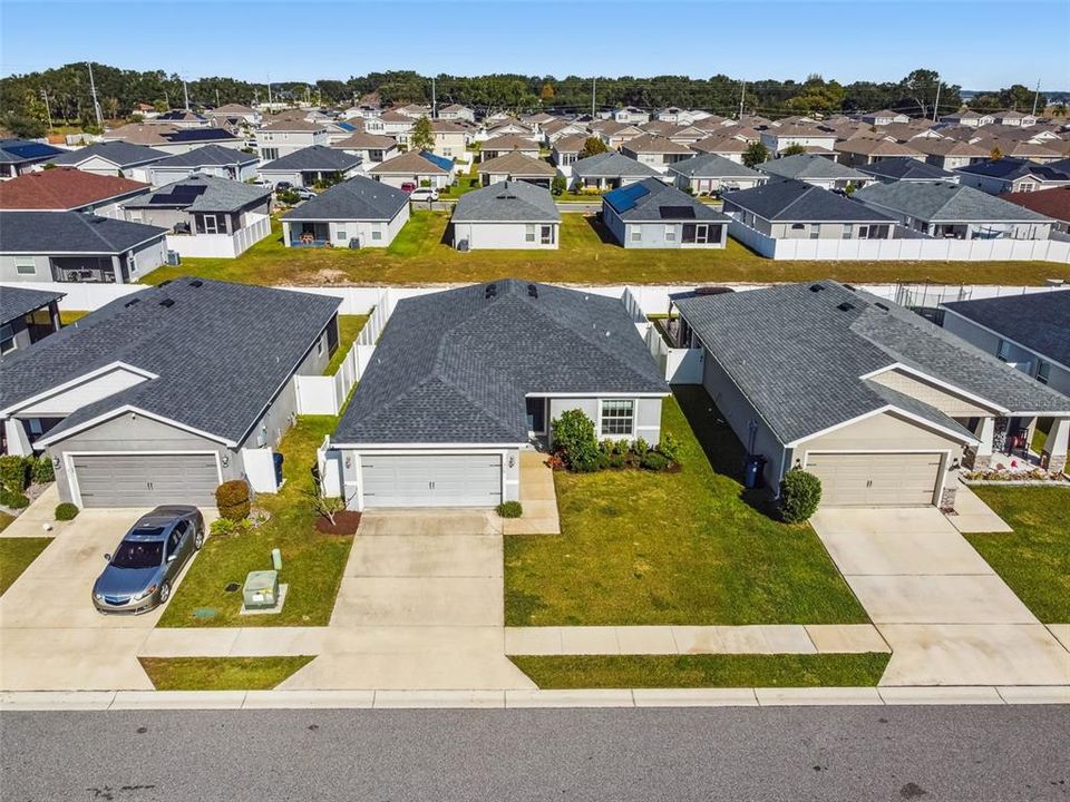 For Sale: $325,000 (3 beds, 2 baths, 1546 Square Feet)