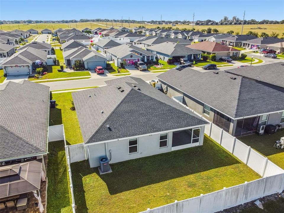 For Sale: $325,000 (3 beds, 2 baths, 1546 Square Feet)