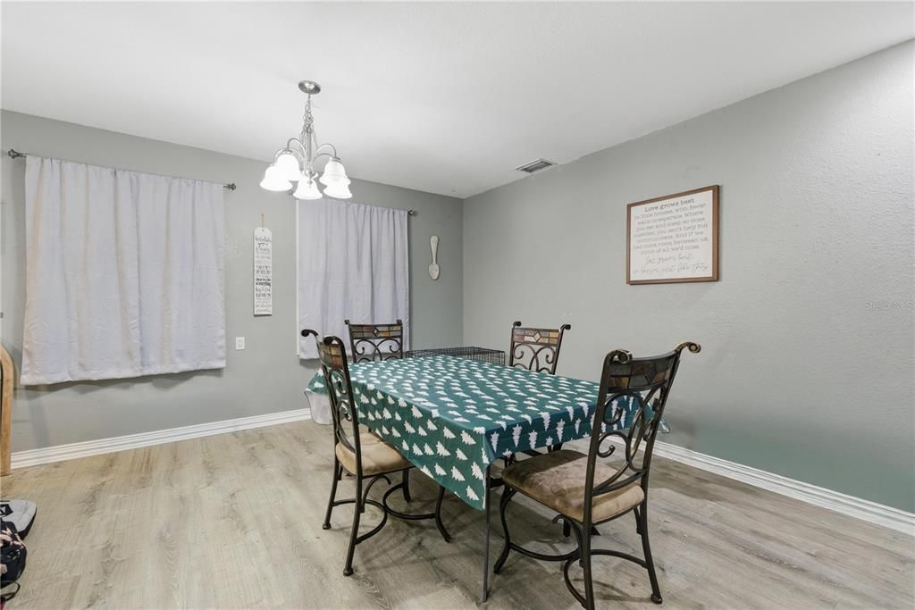 For Sale: $375,000 (4 beds, 2 baths, 2376 Square Feet)