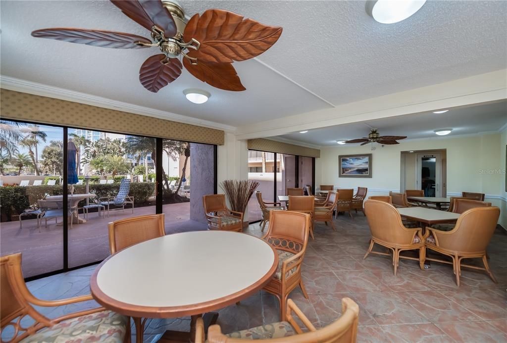 For Sale: $700,000 (2 beds, 2 baths, 1367 Square Feet)