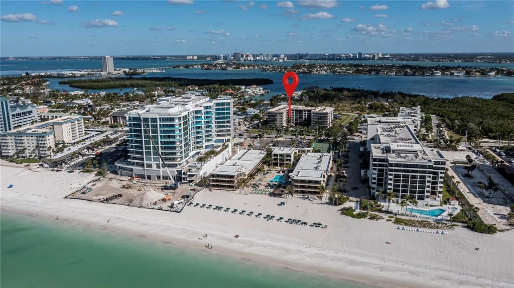 For Sale: $700,000 (2 beds, 2 baths, 1367 Square Feet)