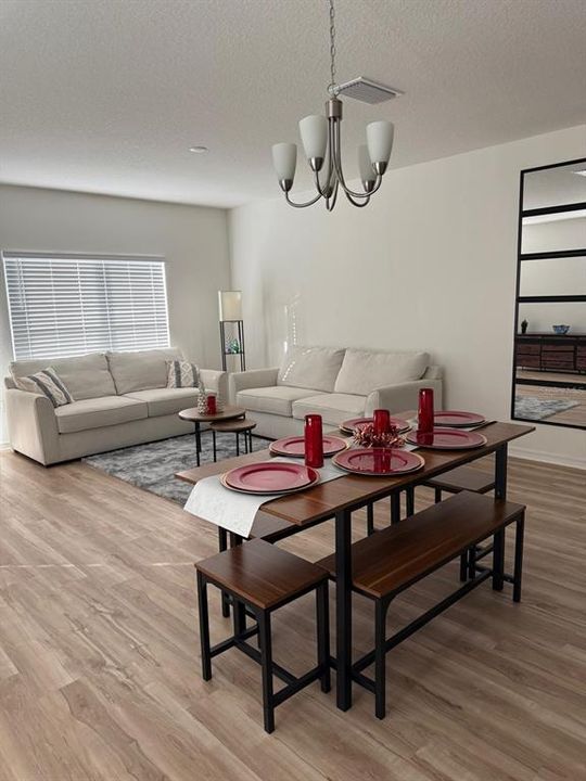 En Renta: $2,500 (3 camas, 2 baños, 1687 Pies cuadrados)