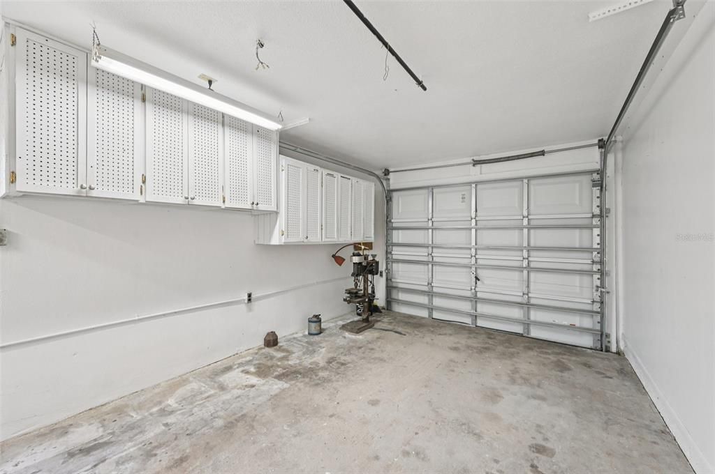 For Sale: $225,000 (2 beds, 2 baths, 1425 Square Feet)