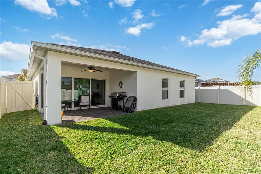 For Sale: $399,900 (4 beds, 2 baths, 1971 Square Feet)