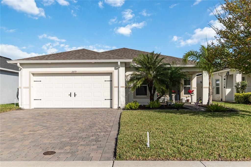 For Sale: $399,900 (4 beds, 2 baths, 1971 Square Feet)