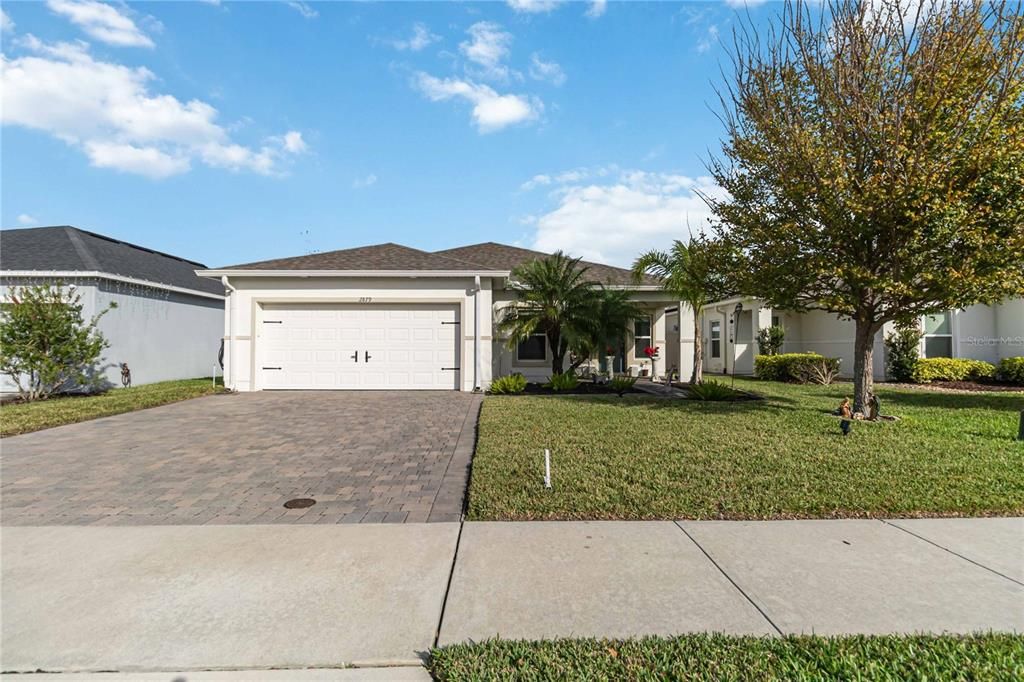 For Sale: $399,900 (4 beds, 2 baths, 1971 Square Feet)
