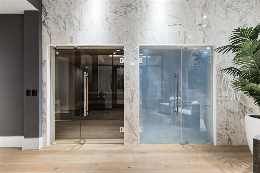 For Sale: $1,305,000 (2 beds, 2 baths, 1339 Square Feet)