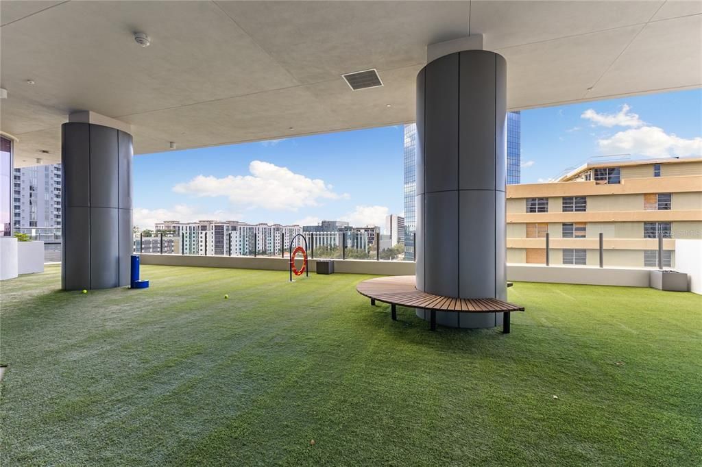 For Sale: $1,305,000 (2 beds, 2 baths, 1339 Square Feet)