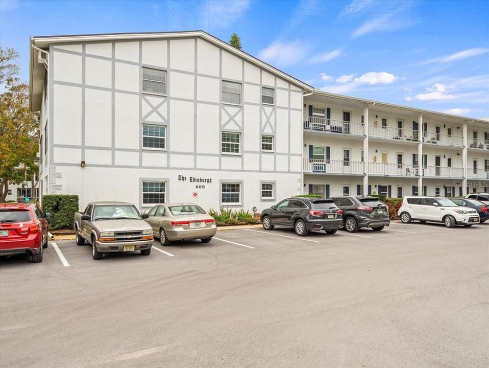 For Sale: $135,000 (2 beds, 1 baths, 965 Square Feet)