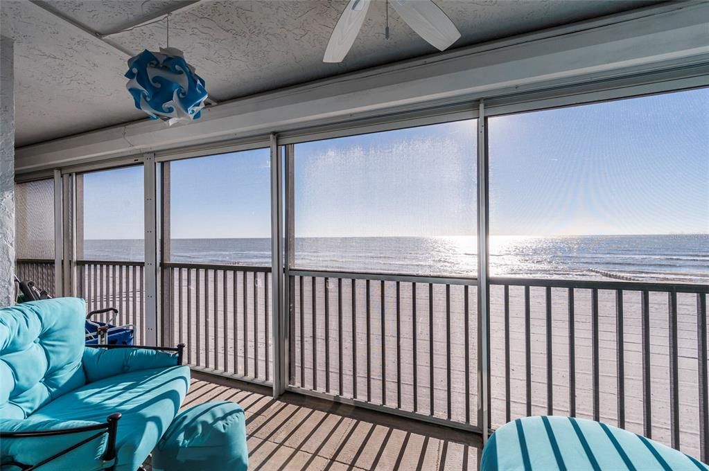 En Venta: $790,000 (2 camas, 2 baños, 1100 Pies cuadrados)