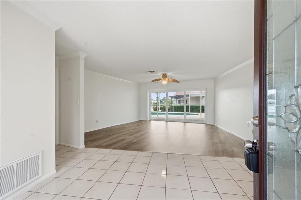 待售: $664,900 (3 贝兹, 2 浴室, 2154 平方英尺)