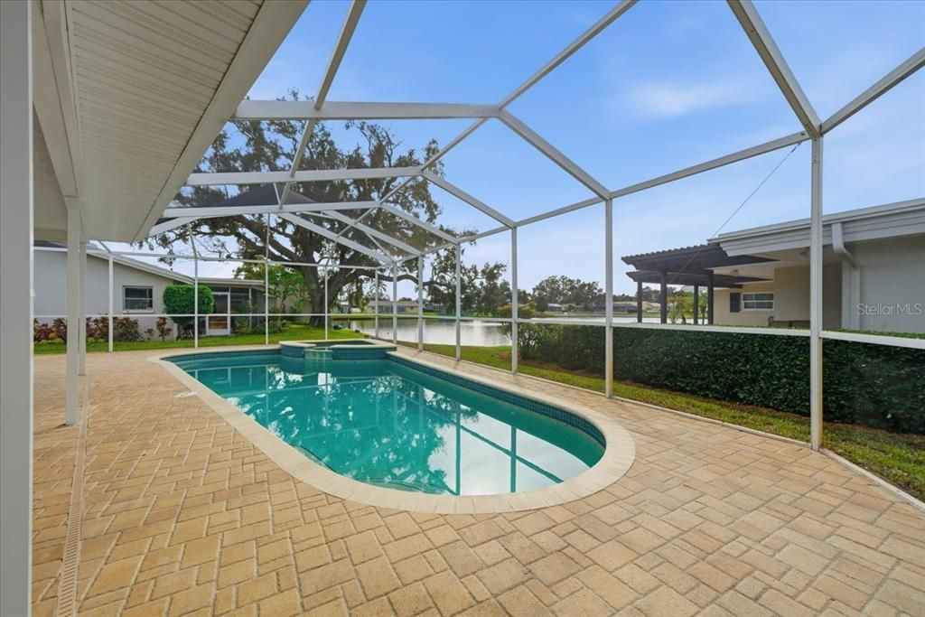 待售: $664,900 (3 贝兹, 2 浴室, 2154 平方英尺)