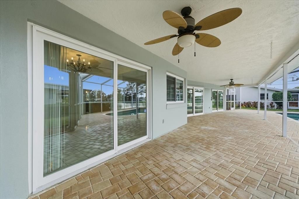 待售: $664,900 (3 贝兹, 2 浴室, 2154 平方英尺)