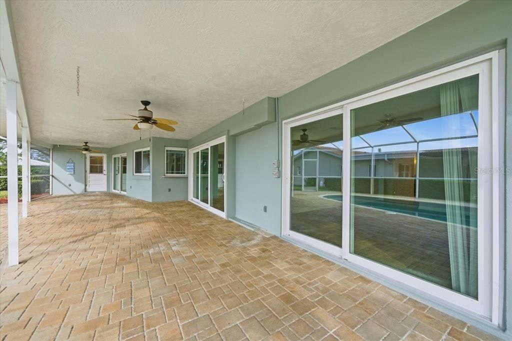 待售: $664,900 (3 贝兹, 2 浴室, 2154 平方英尺)