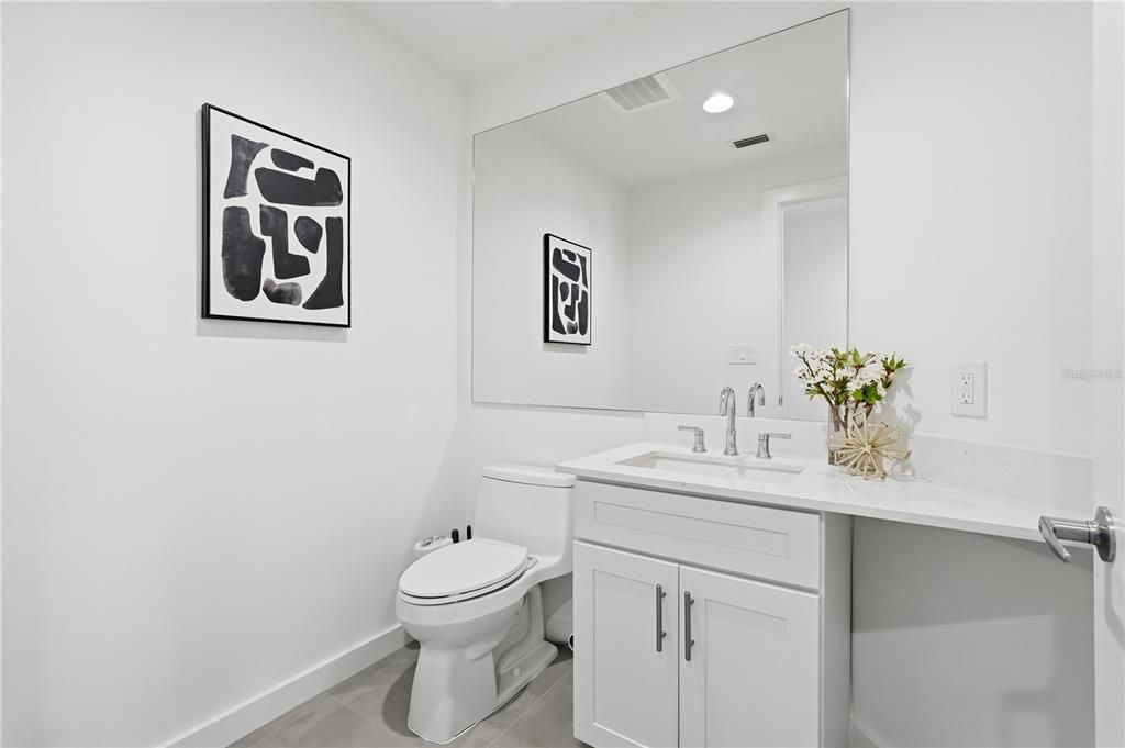 For Sale: $1,699,000 (3 beds, 3 baths, 2555 Square Feet)