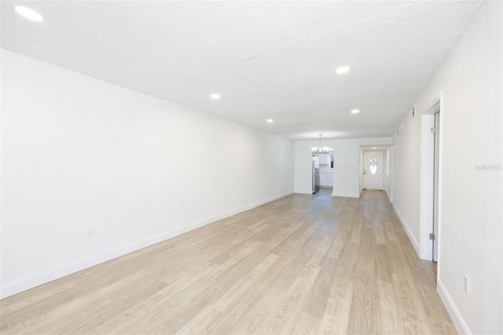 En Venta: $185,000 (2 camas, 2 baños, 1144 Pies cuadrados)